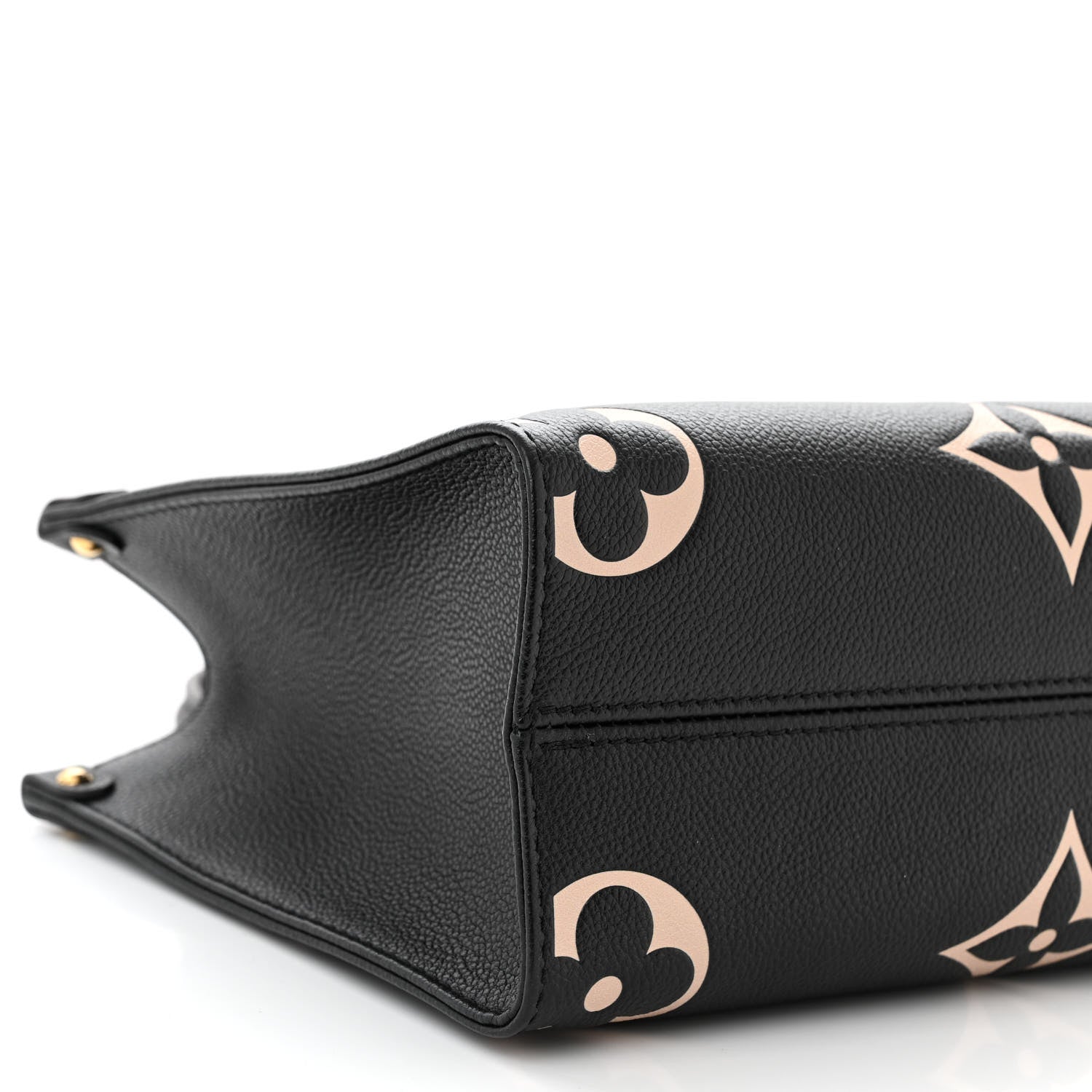 Louis Vuitton Empreinte Monogram Giant Onthego PM Black Beige 8 of 9