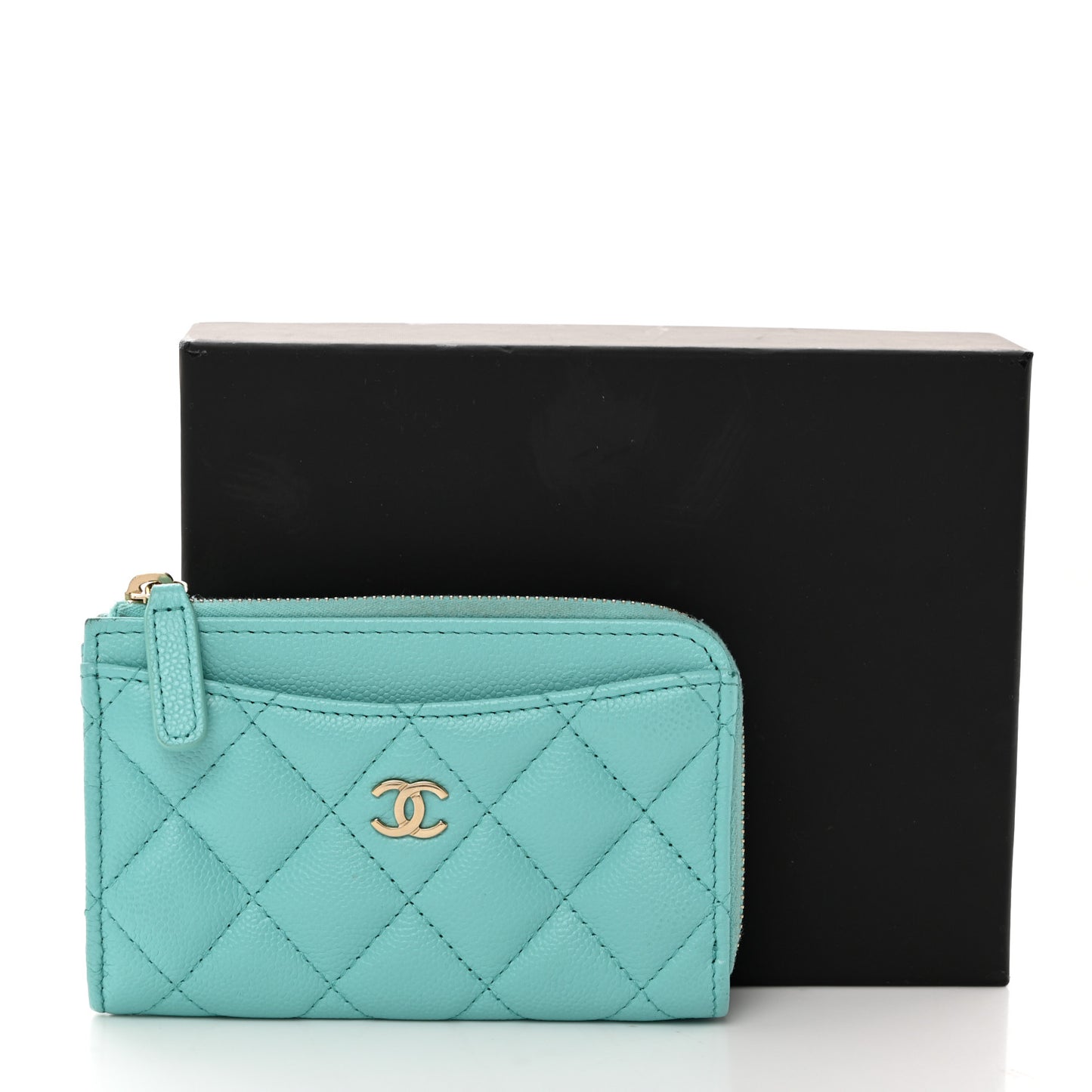 Caviar Quilted CC Zip Around Card Holder Blue