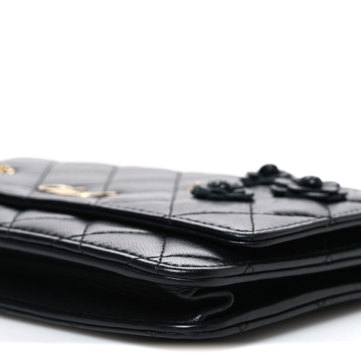 Lambskin Camellia Wallet on Chain WOC Black