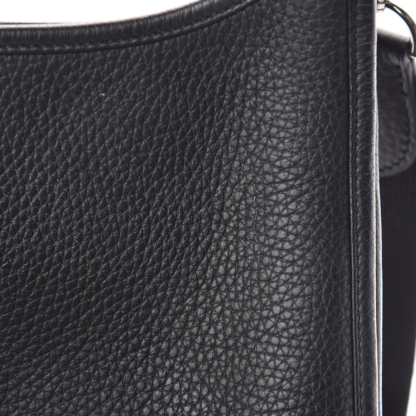 Taurillon Clemence Evelyne III GM Black