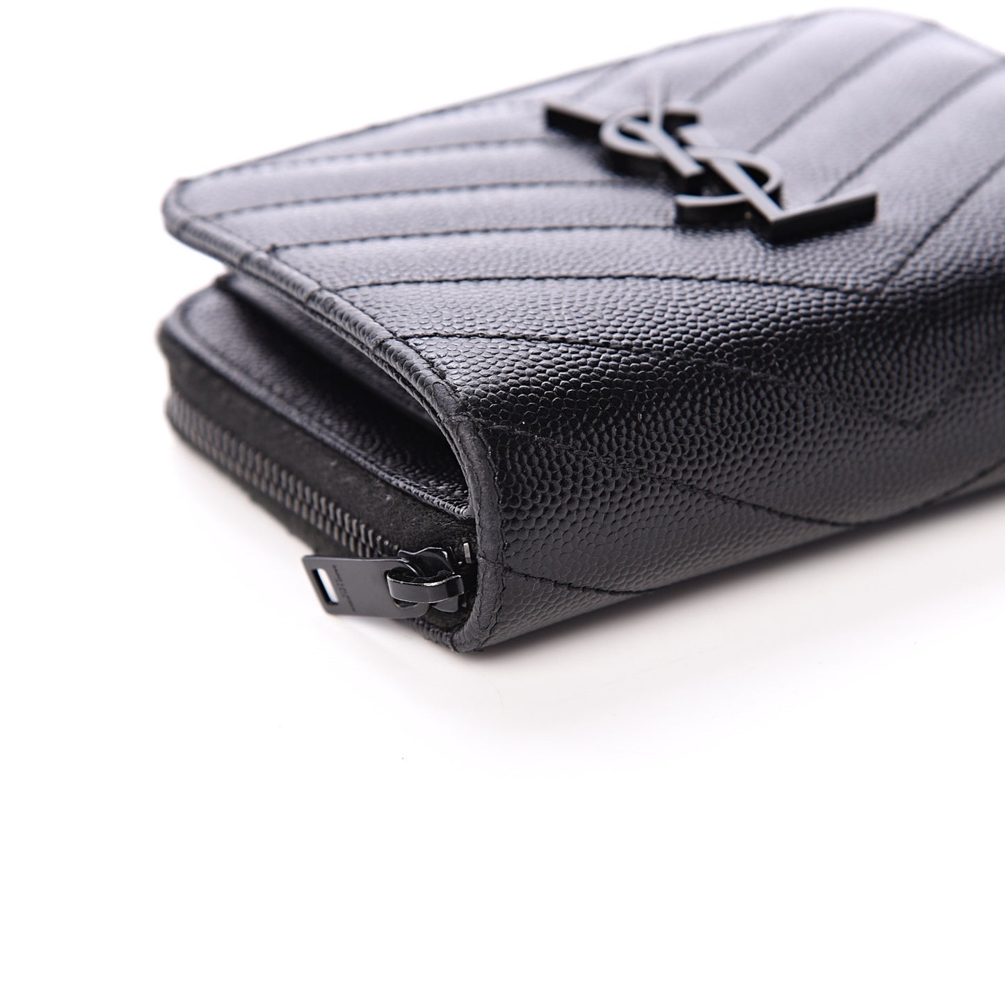 Grain De Poudre Matelasse Chevron Monogram Compact Zip Around Wallet Black