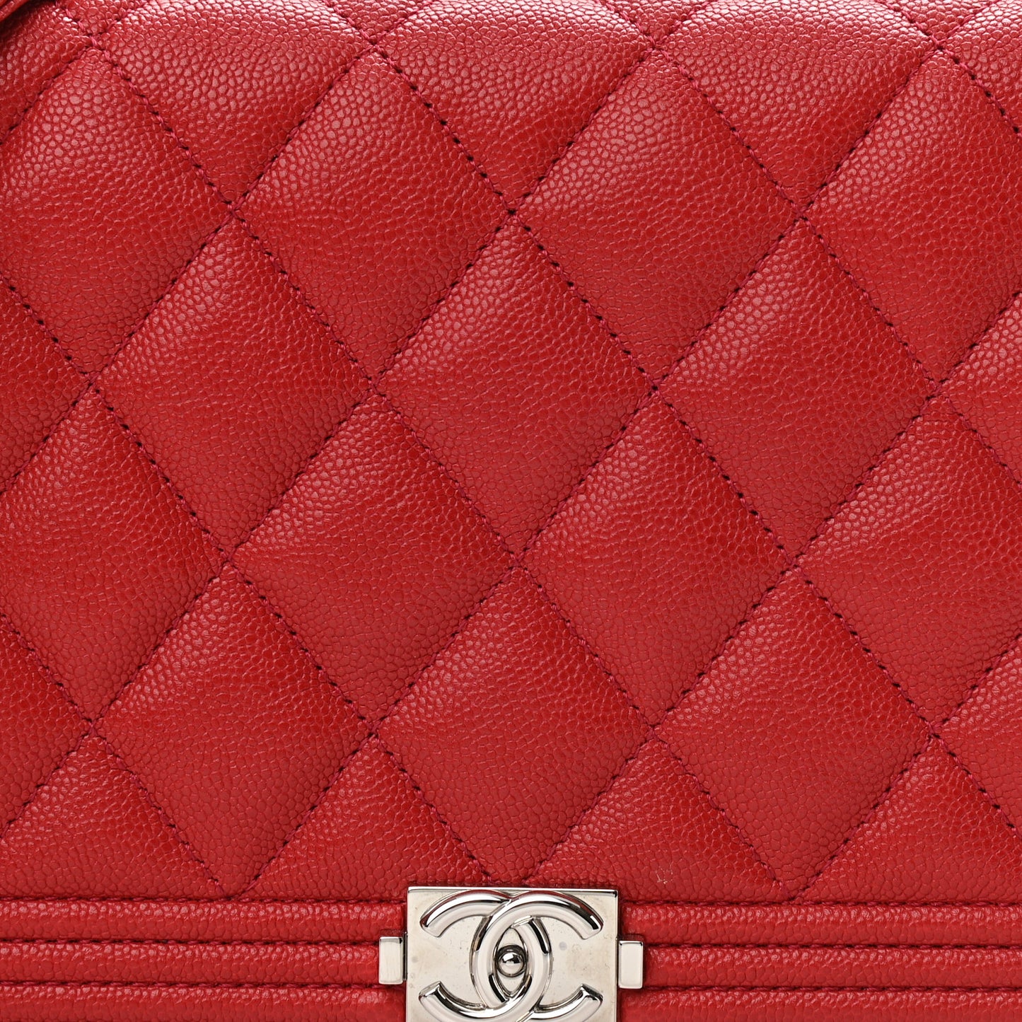 Caviar Quilted Boy Wallet On Chain WOC Red