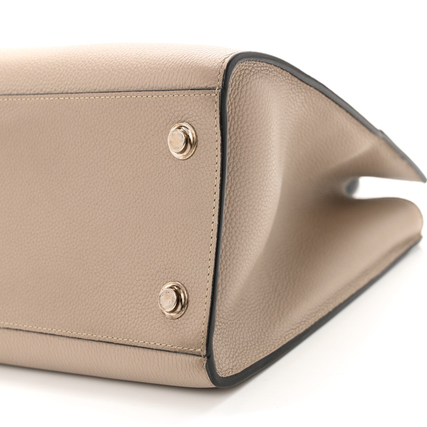 Louis Vuitton Taurillon City Steamer MM Black Beige 9 of 12