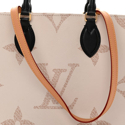 Louis Vuitton Monogram Dune Giant Onthego MM 7 of 9