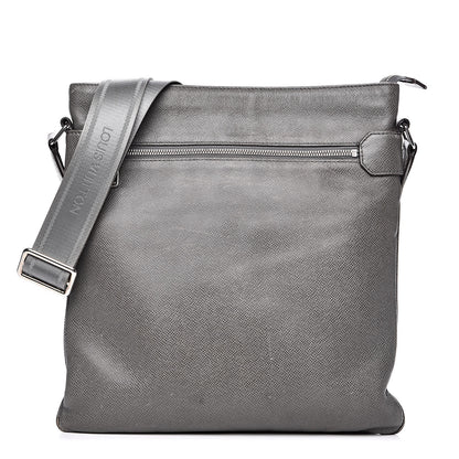 Louis Vuitton Taiga Sasha Messenger Glacier 1 of 14