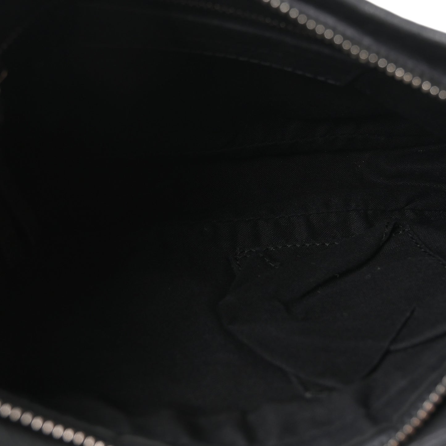 Agneau Classic Silver Hardware Hip Anthracite