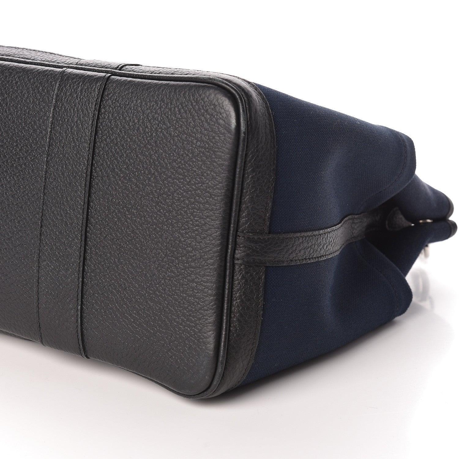 Hermes Toile Militaire Vache Country Garden Party Pockets 36 MM Tote Bleu Marine 6 of 10