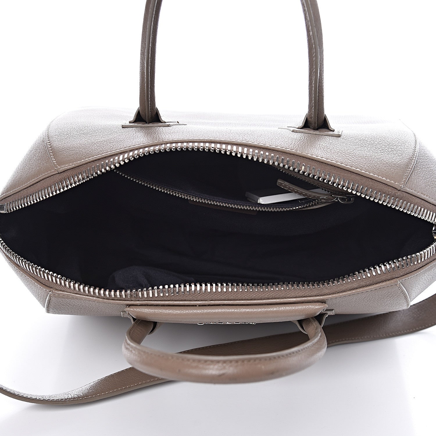 Givenchy Sugar Goatskin Medium Antigona Sand 7 of 21