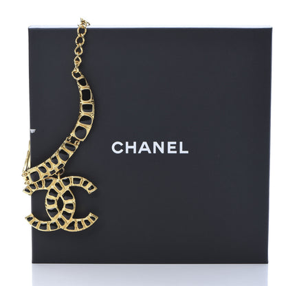 Chanel Resin Along The Nile Large CC Pendant Necklace Gold Black 5 of 5