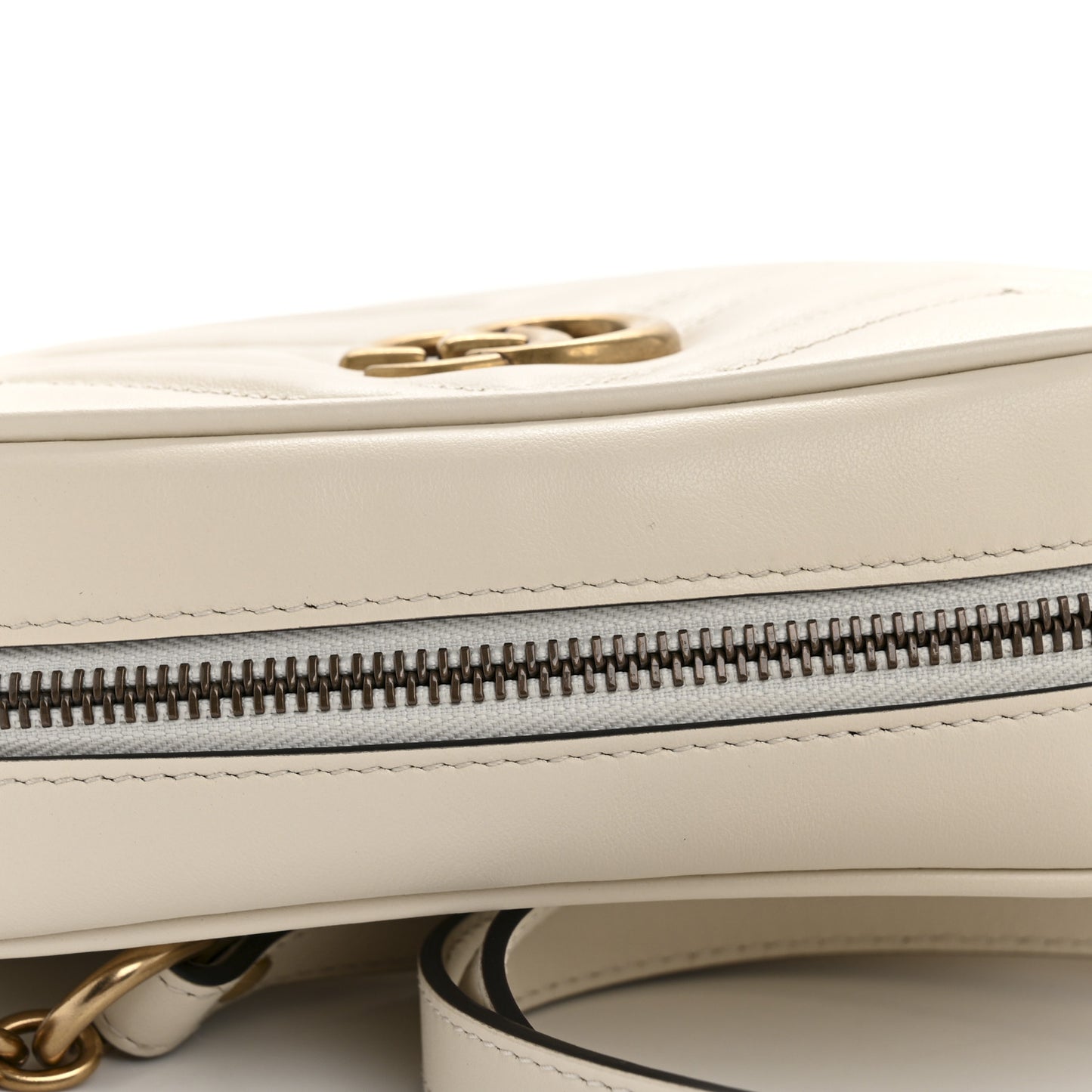 Calfskin Matelasse Mini GG Marmont Chain Shoulder Bag White