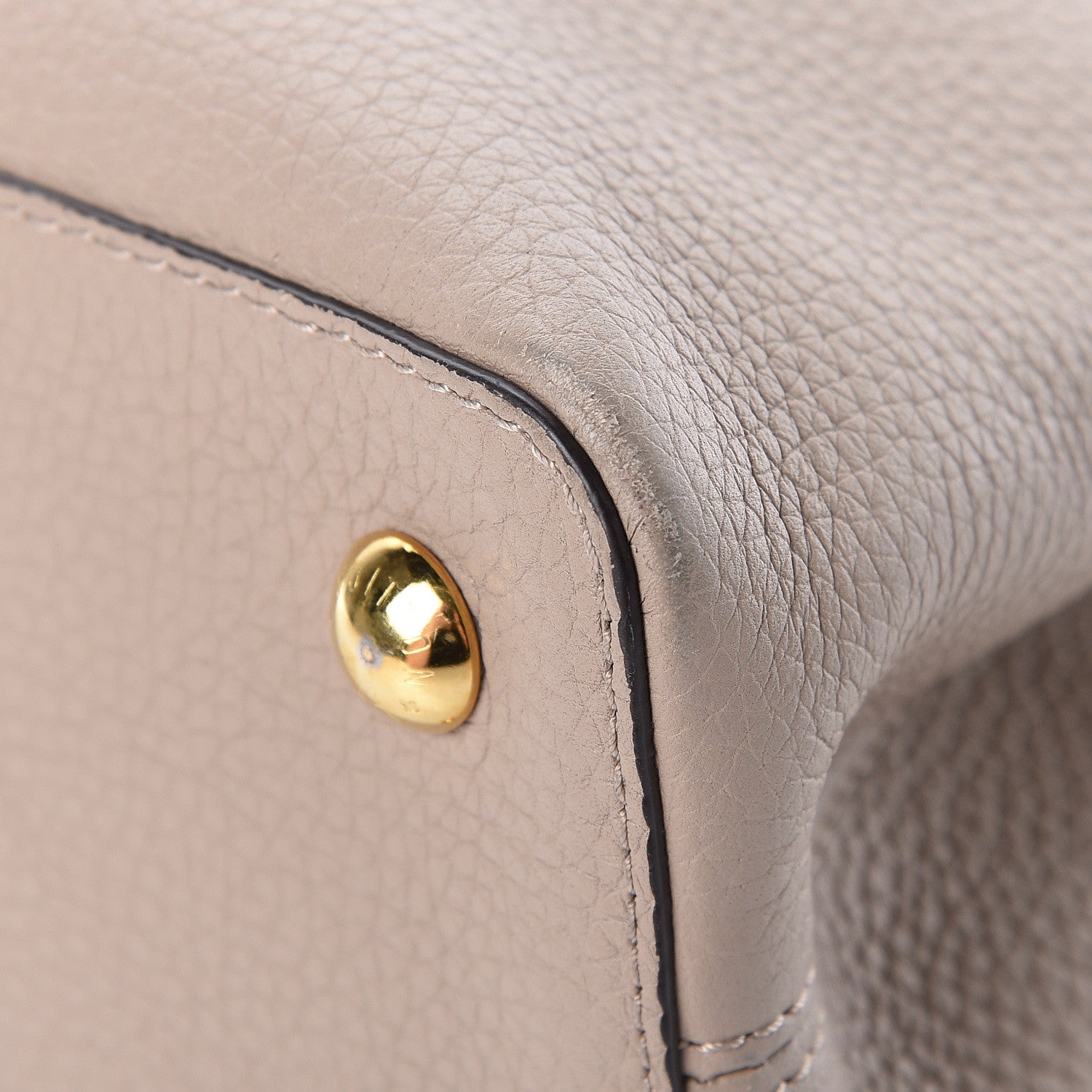 Louis Vuitton Taurillon Capucines PM Galet 10 of 11