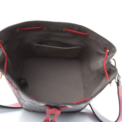 Fendi Vitello Grace F is Fendi Bi-Color FF 1974 Embossed Grande Mon Tresor Bucket Bag Maya Black Fragola 5 of 9