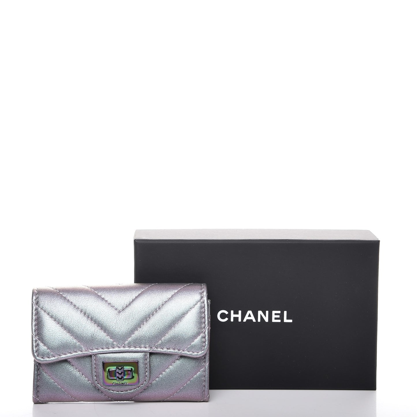 Iridescent Lambskin Chevron Quilted Reissue Card Holder Light Purple