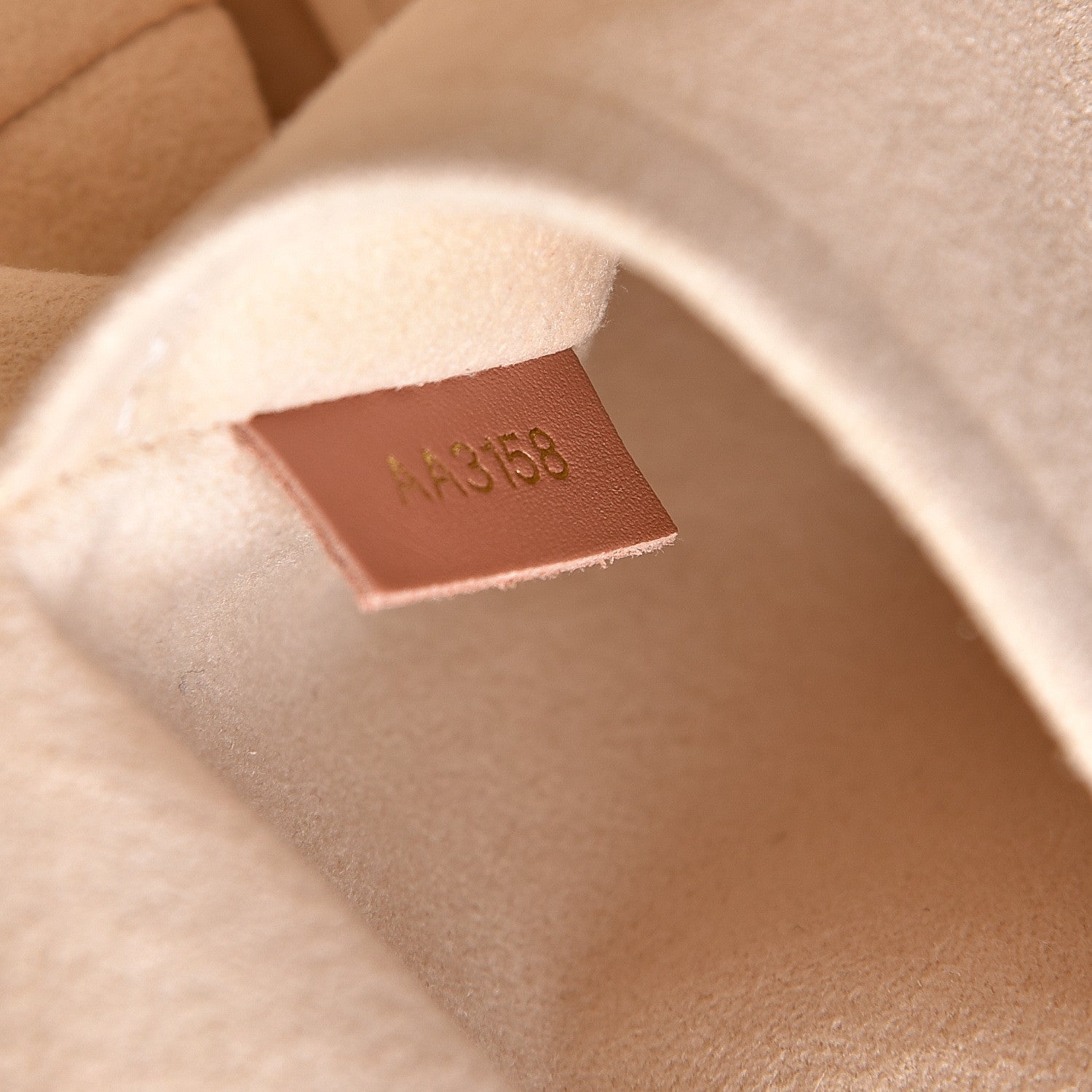 Louis Vuitton Monogram Tuileries Sesame Peach 6 of 14