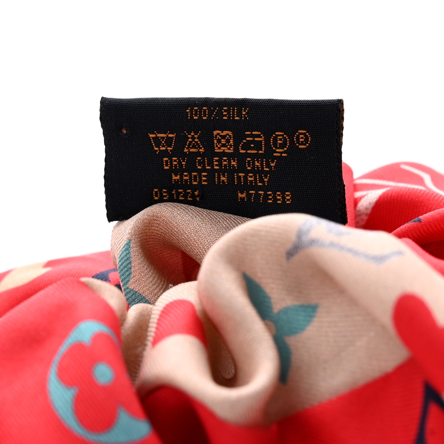 Silk Game On Chouchou Trop Chou Scrunchie Red