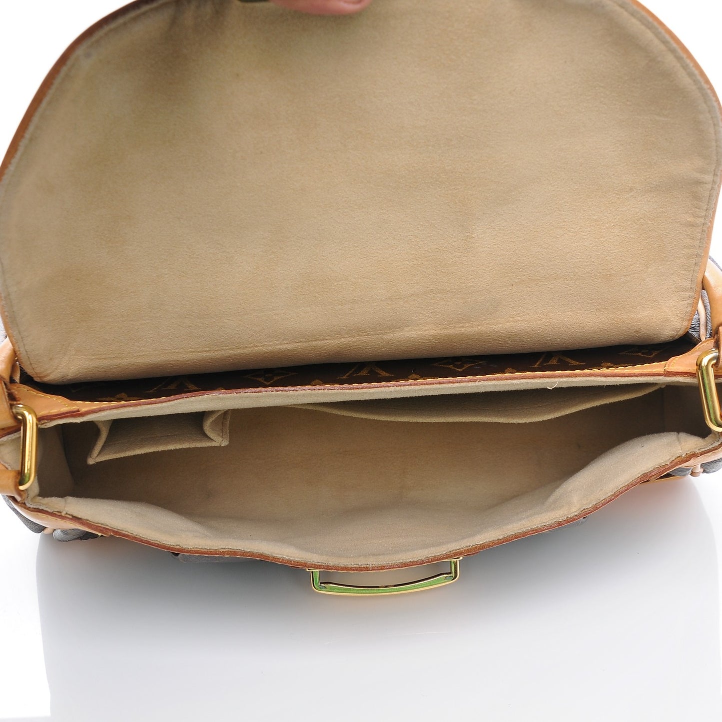 Monogram Beverly MM