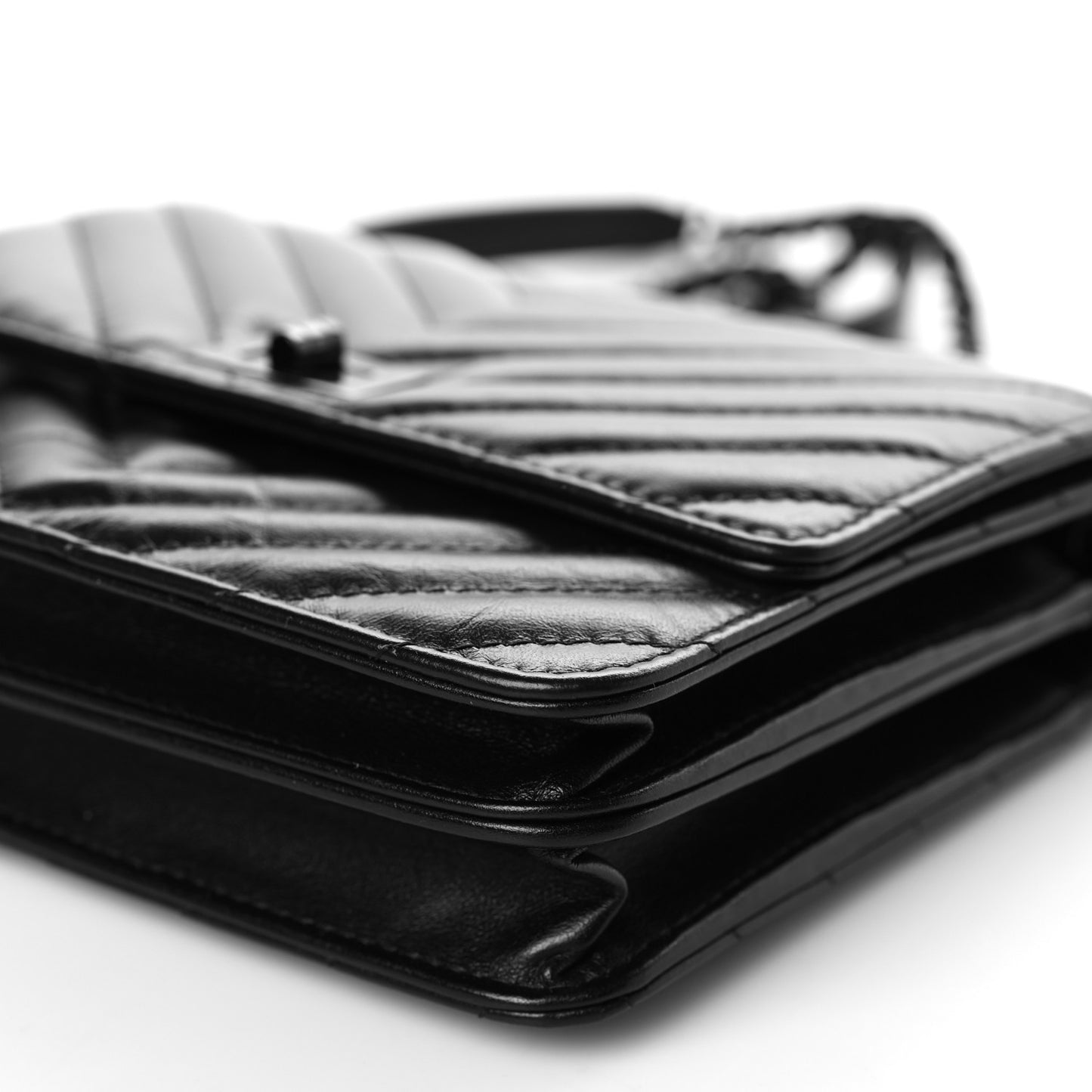 Aged Calfskin Chevron Quilted Reissue 2.55 Square Wallet On Chain WOC So Black