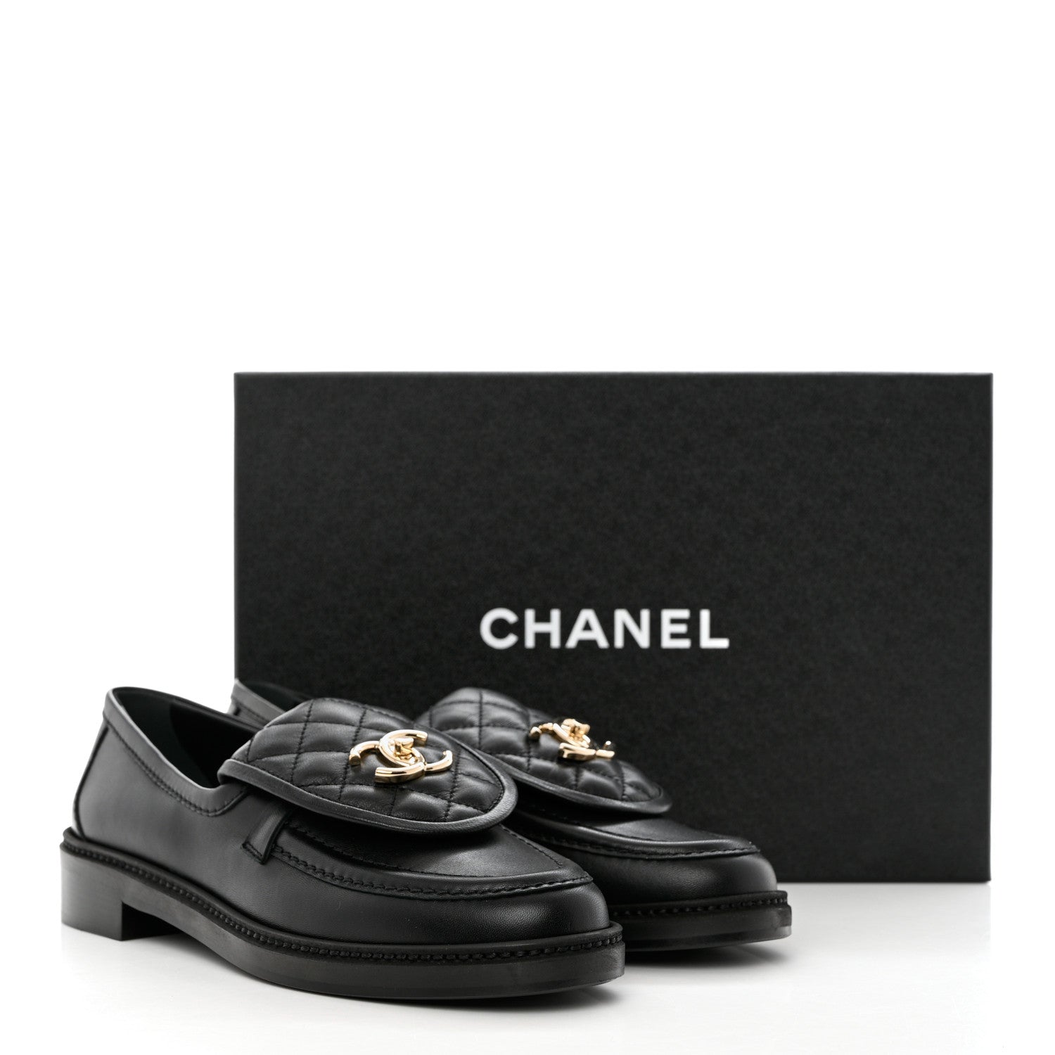 Chanel Lambskin Quilted CC Turnlock Loafers 38.5 Black 17 of 19