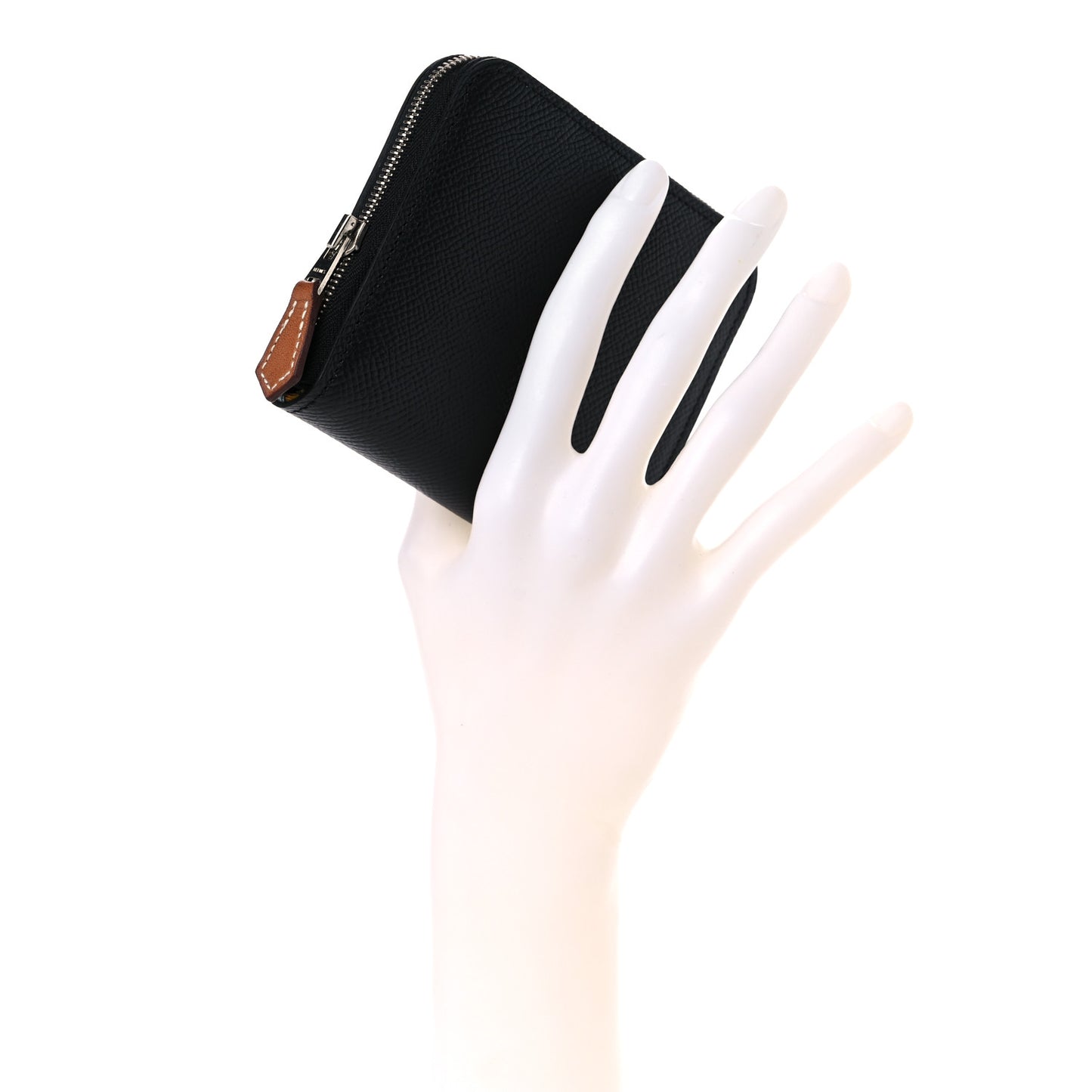 Epsom Silk'in Compact Wallet Black