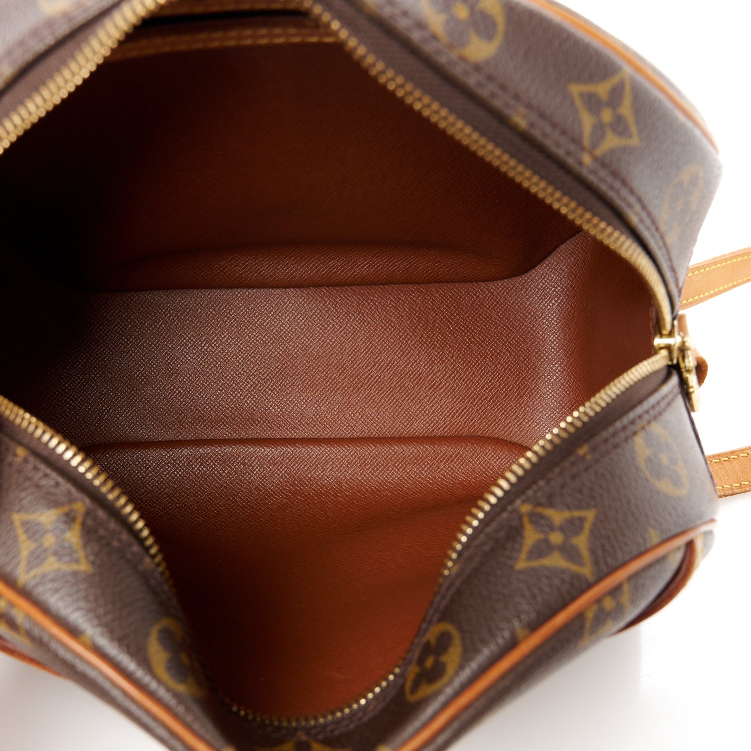 Louis Vuitton Monogram Blois 5 of 12
