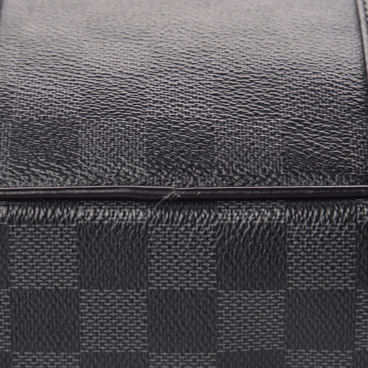 Louis Vuitton Damier Graphite Porte-Documents Voyage 10 of 11