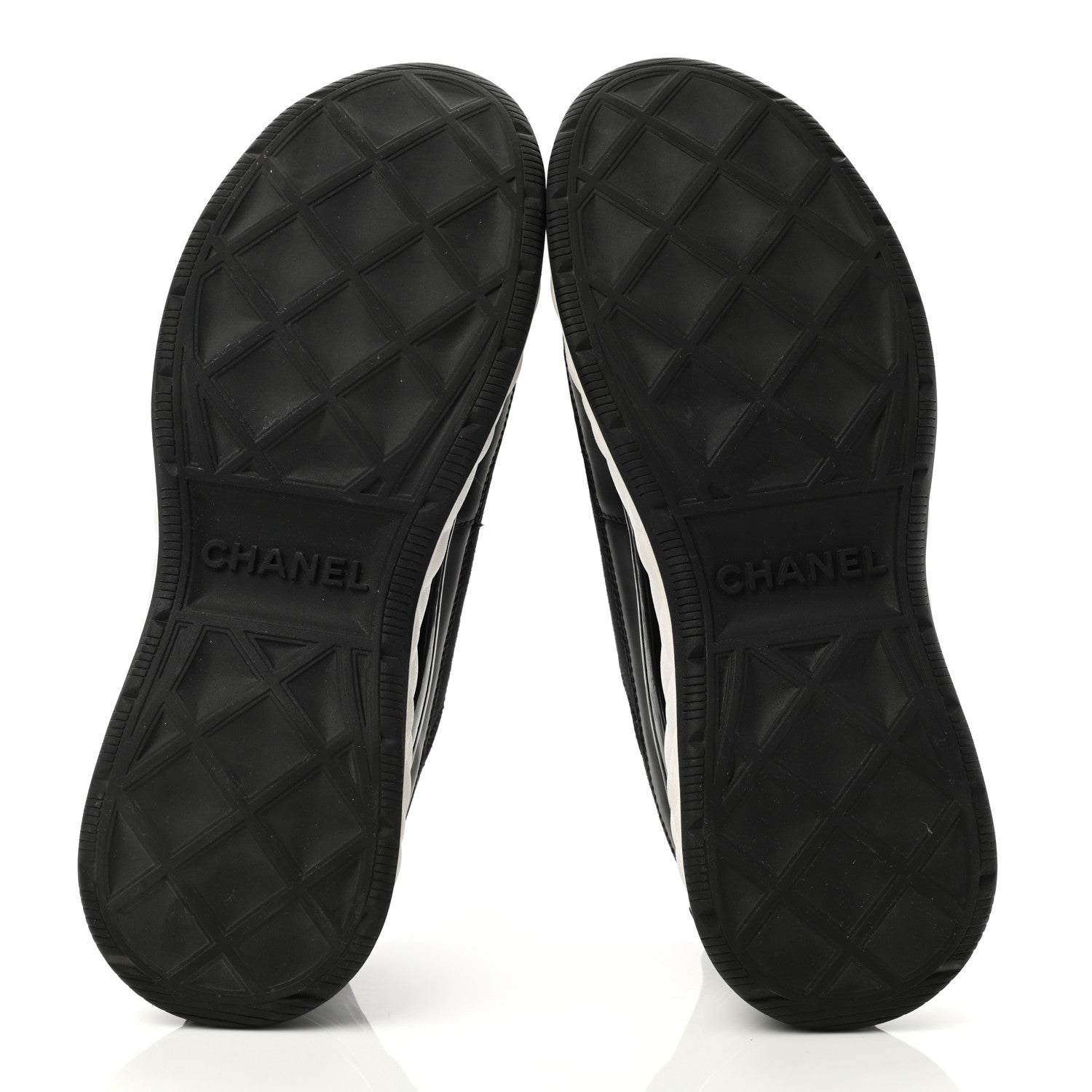 Chanel Velvet Calfskin Mixed Fibers CC Sneakers 38.5 Black 7 of 11