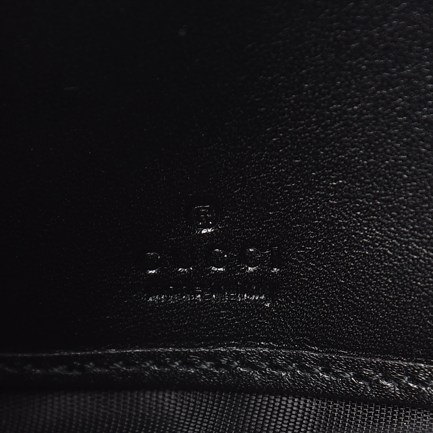 Gucci Calfskin Matelasse GucciGhost GG Marmont Zip Around Wallet Black New Acquamarine 6 of 10