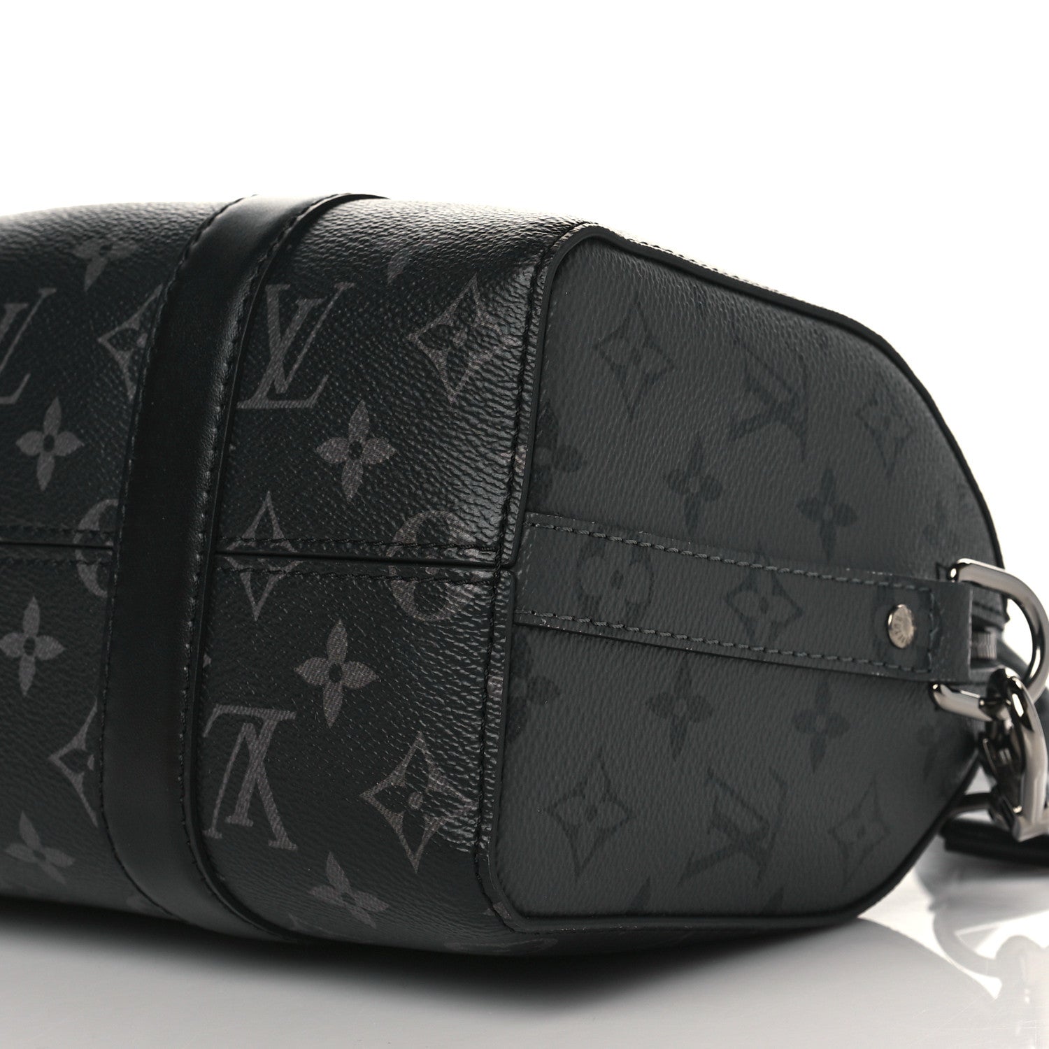 Louis Vuitton Reverse Monogram Eclipse City Keepall 8 of 8