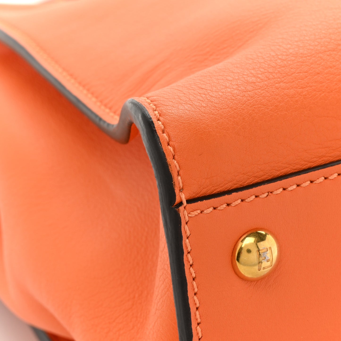 Vitello Seta Shiny Nappa Medium 3 Pocket Peekaboo Iconic Satchel Aranciata