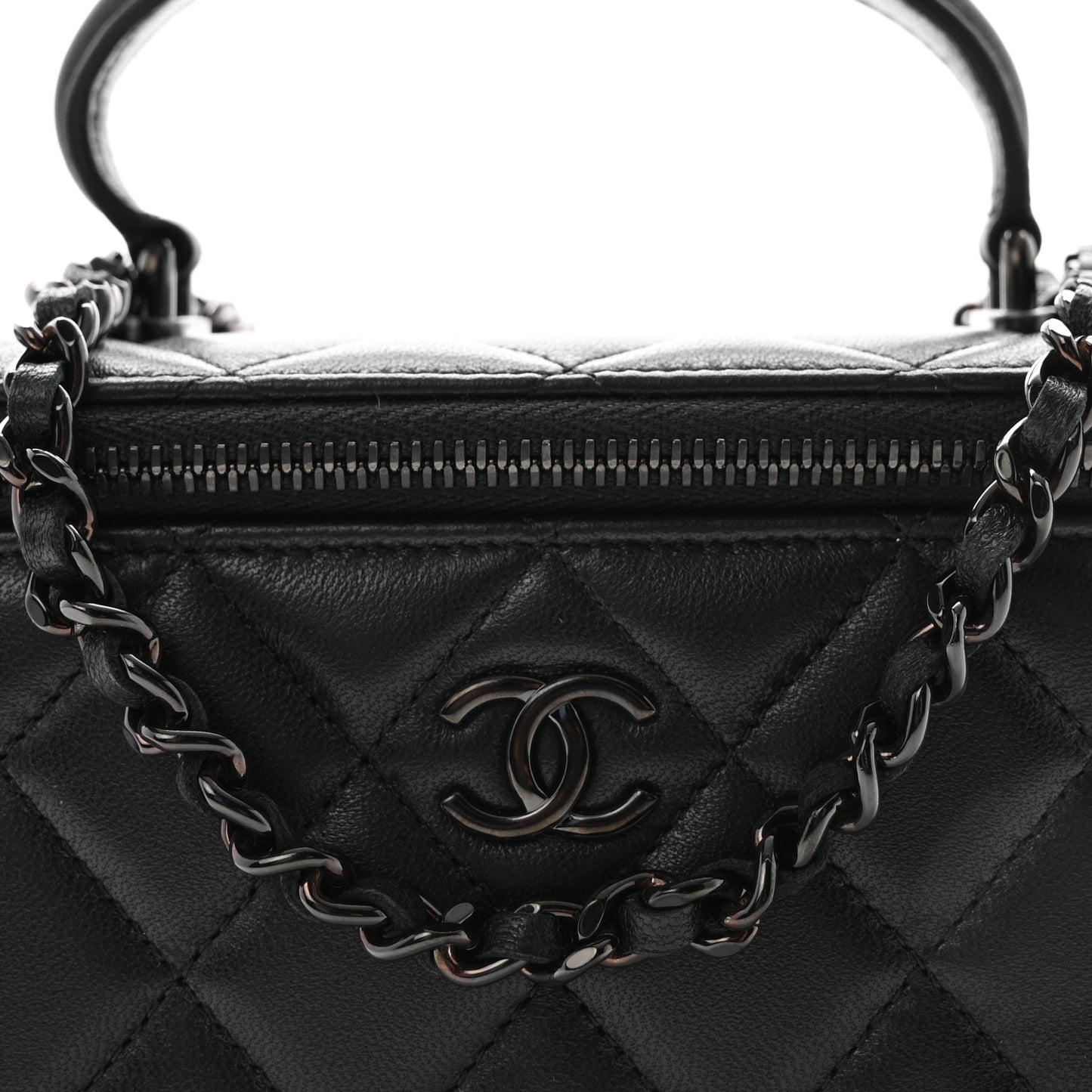 Lambskin Quilted Small Top Handle Vanity Case With Chain So Black
