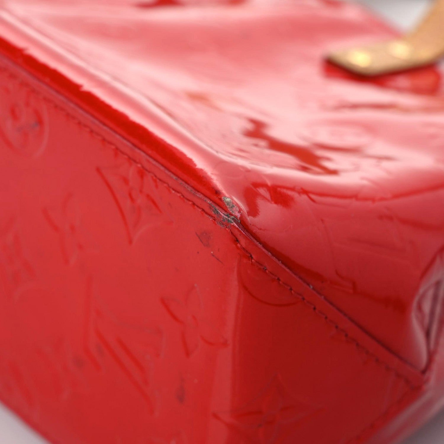 Louis Vuitton Vernis Reade PM Pomme D'Amour 16 of 26