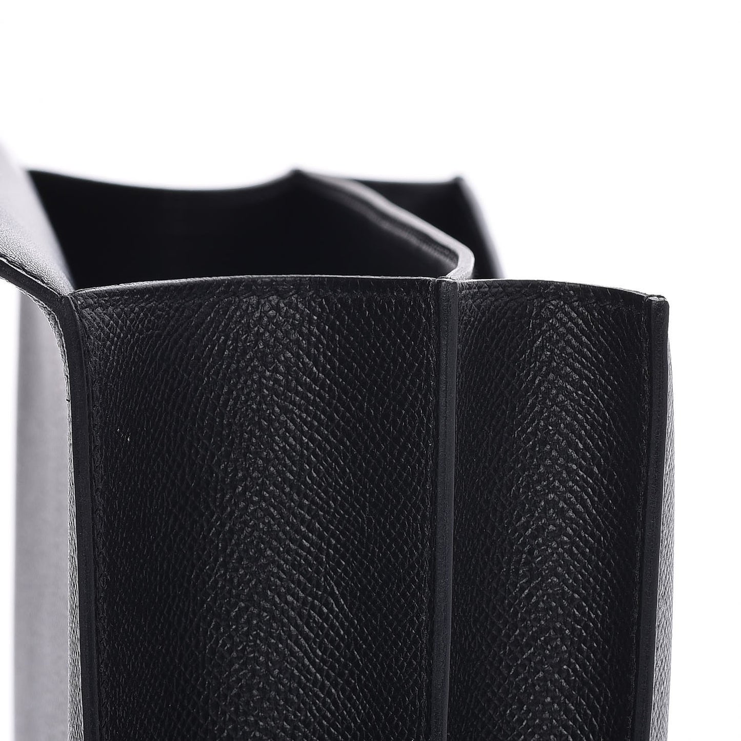 Epsom Constance 24 Black