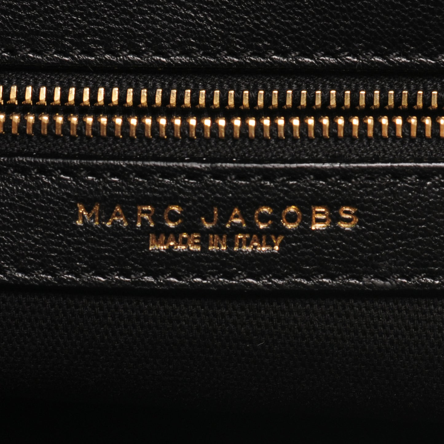 Quilted Leather Stam Black