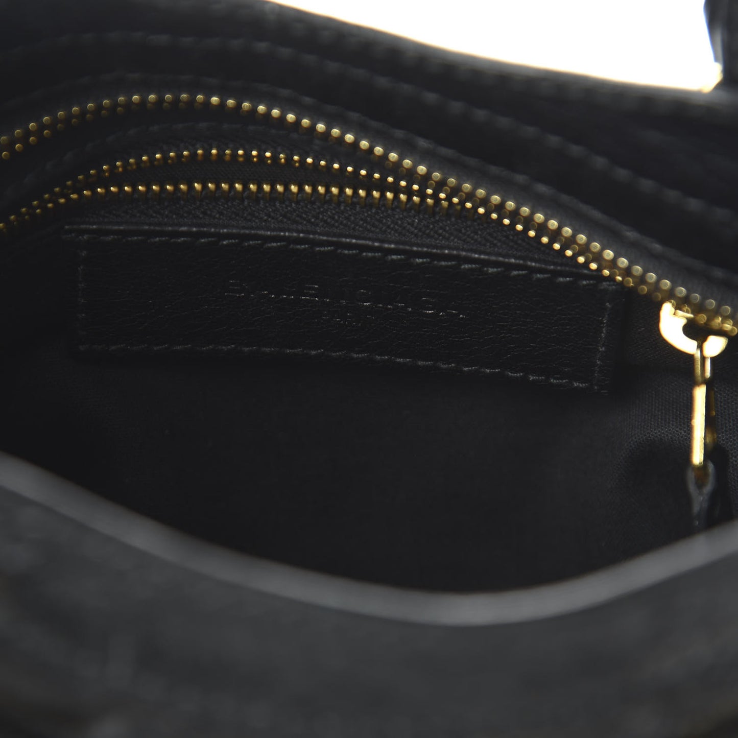 Agneau Giant 12 Gold Hardware Mini City Black