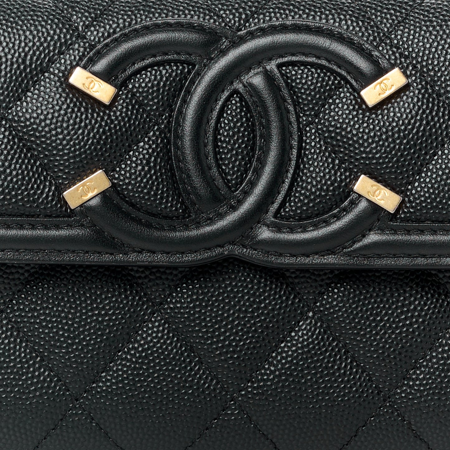 Caviar Quilted Filigree Large Gusset Flap Wallet Black