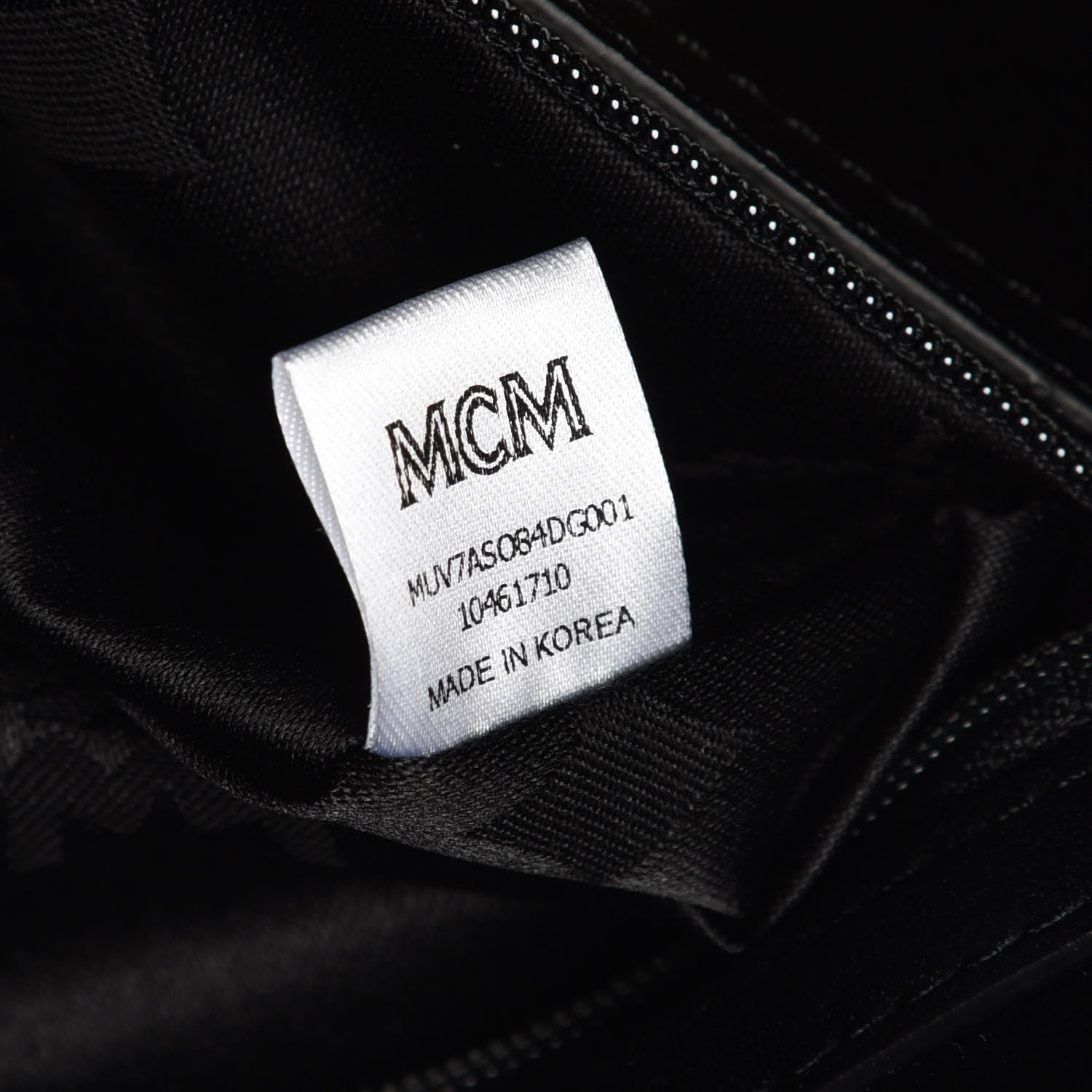 MCM Metallic Visetos Medium Traveler Weekender Bag Gold 9 of 12