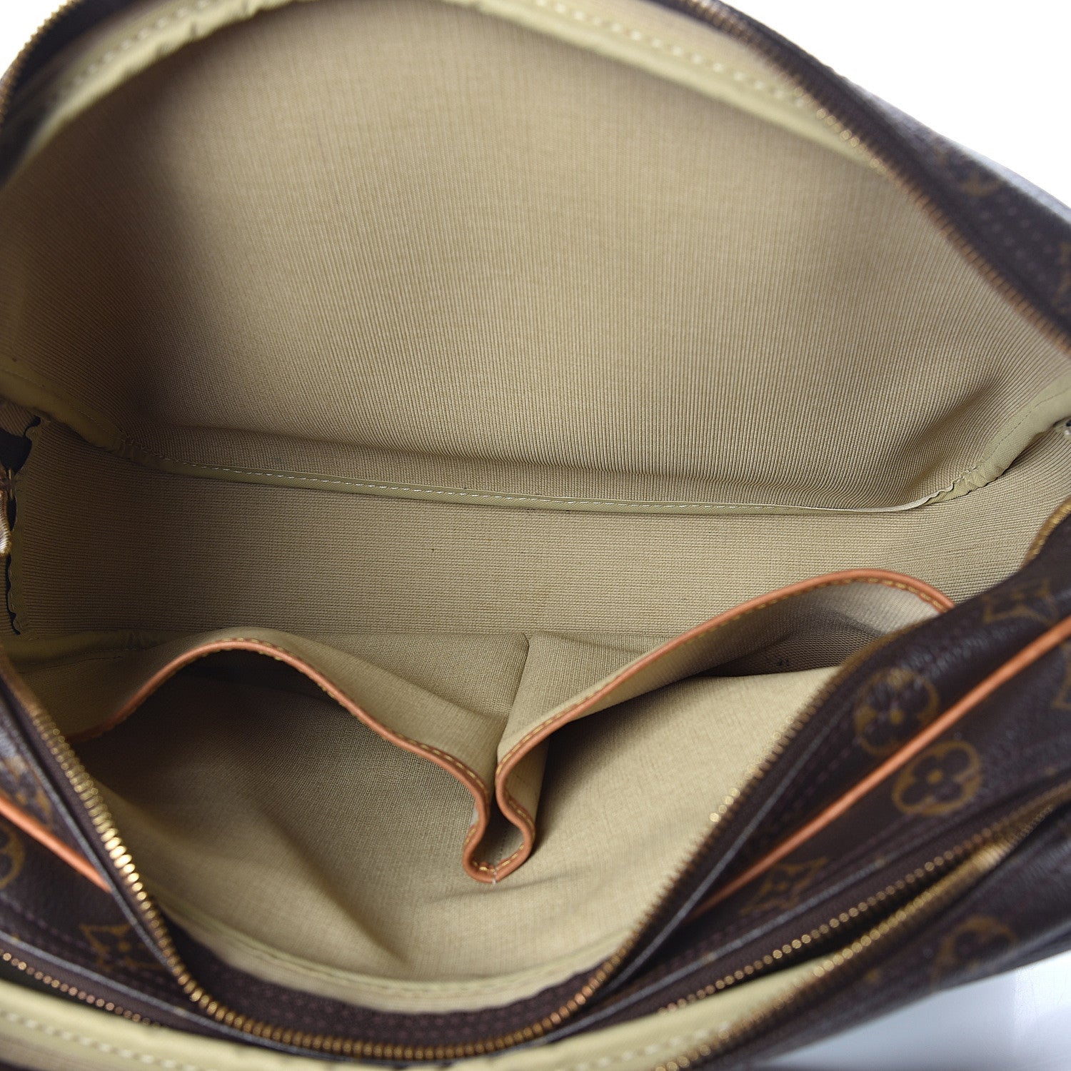 Louis Vuitton Monogram Reporter GM 5 of 9