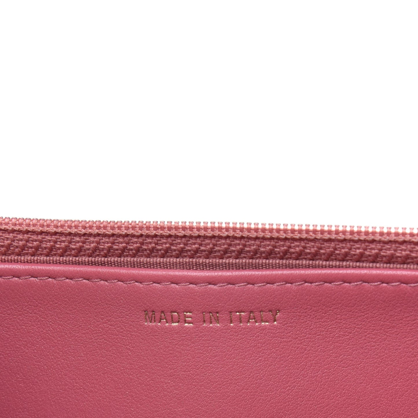 Caviar Quilted CC Filigree Wallet On Chain WOC Pink