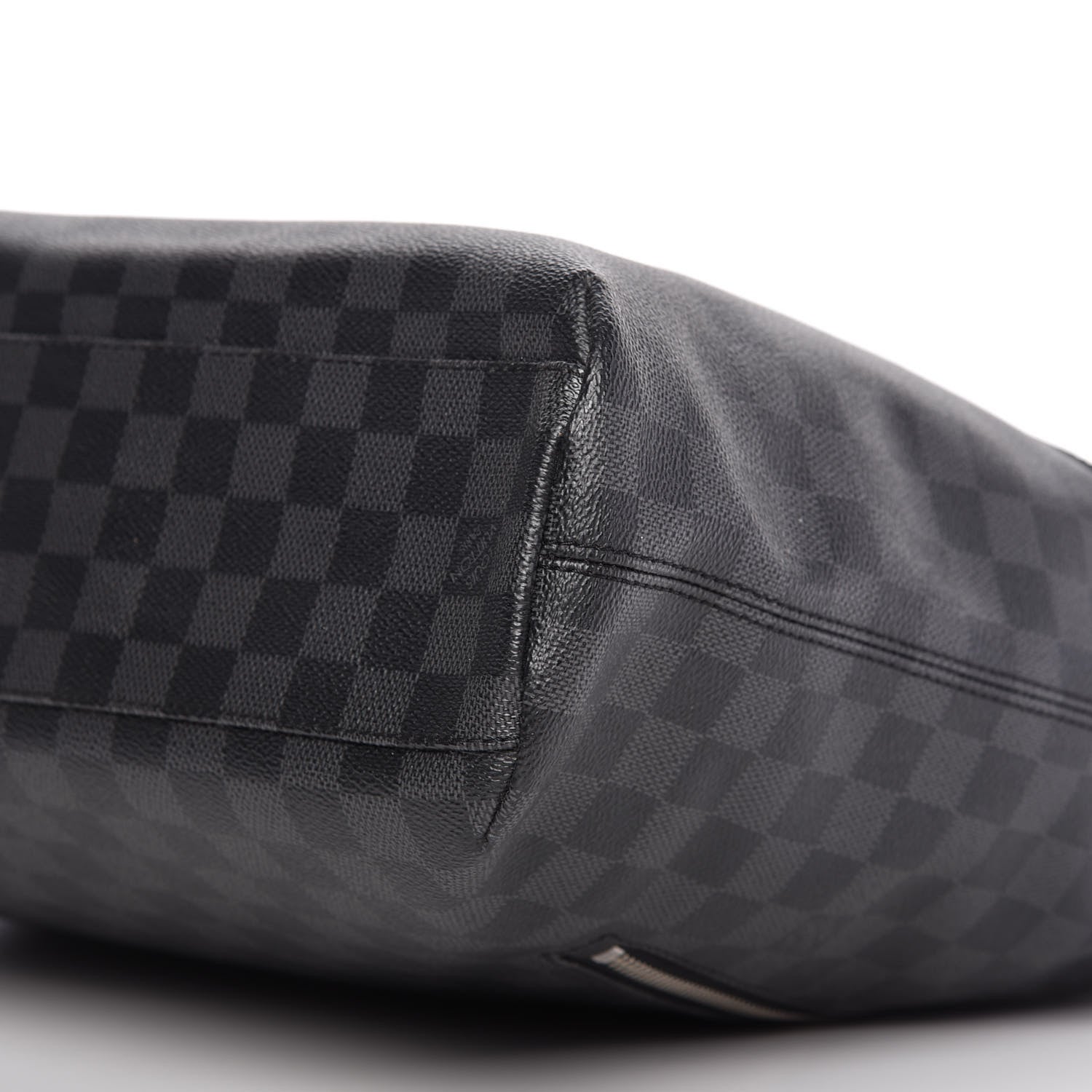 Louis Vuitton Damier Graphite Mick GM 7 of 8