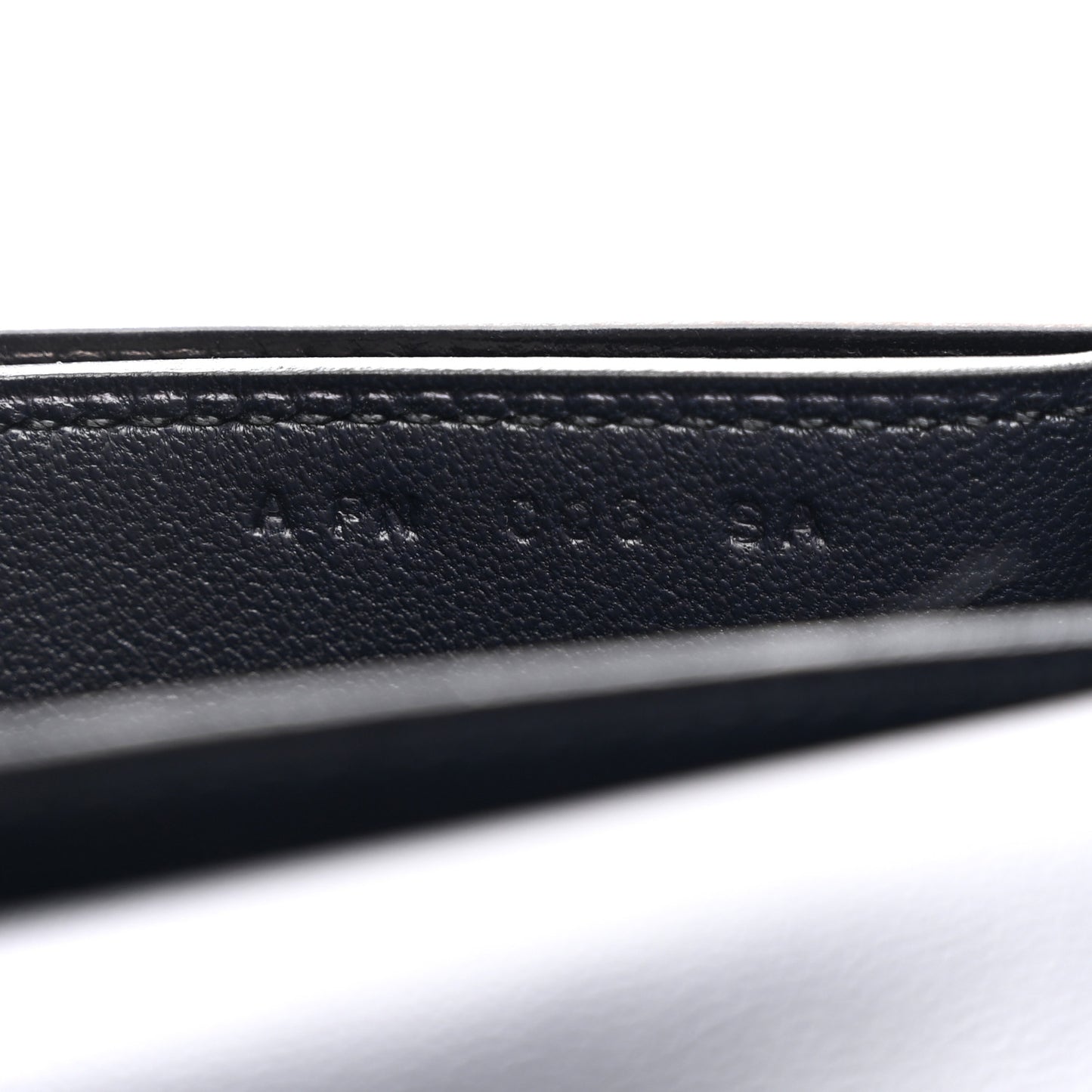 Evergrain Lizard Passant Long Wallet Black Ombre