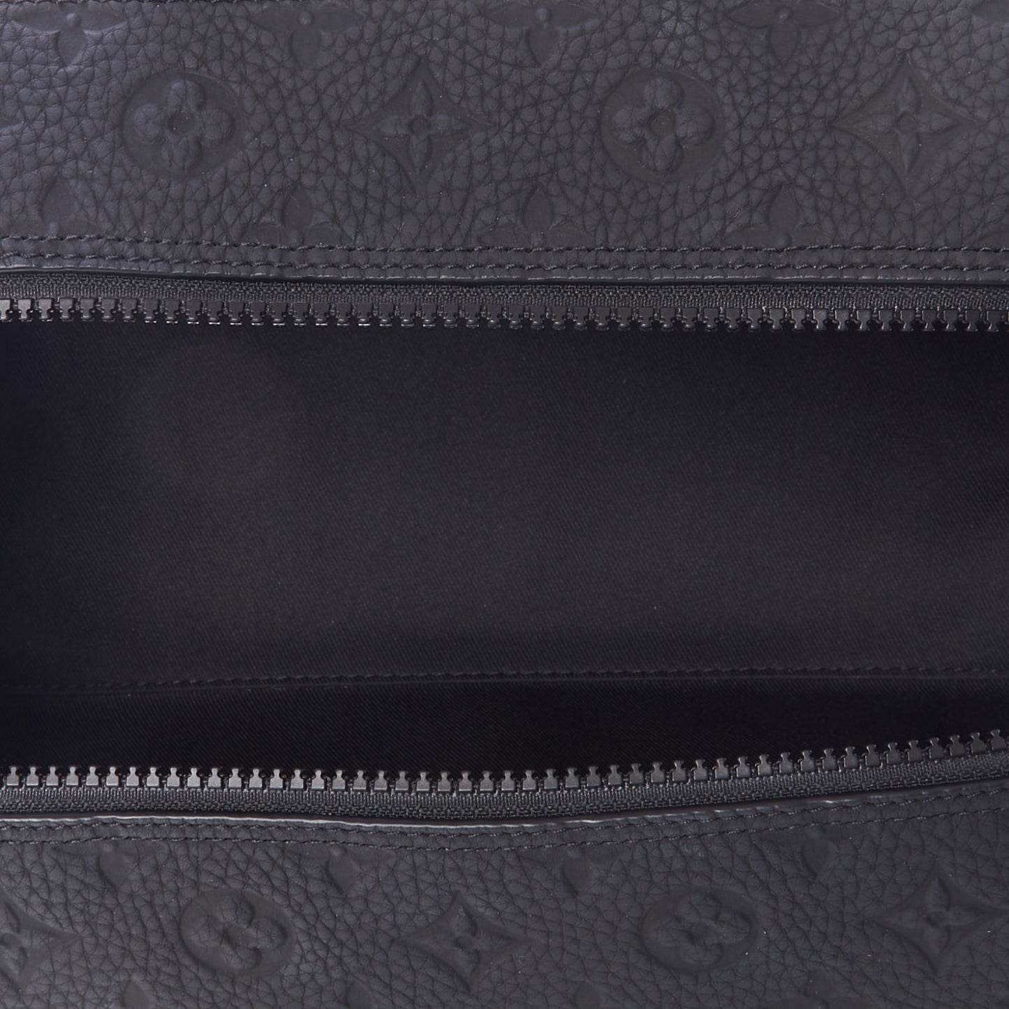 Taurillon Monogram Cartoon LV Friends Speedy Soft Trunk Black
