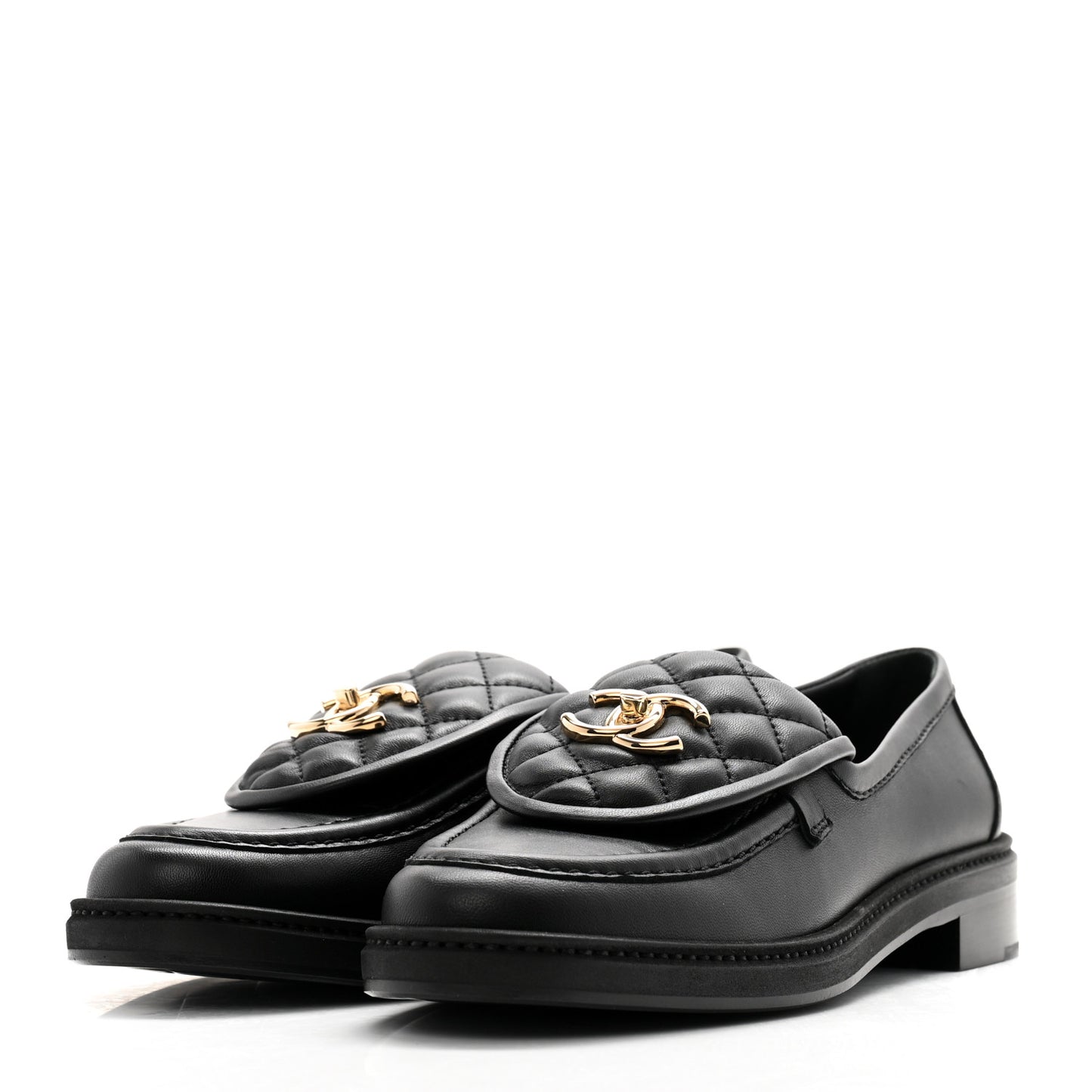 Lambskin Quilted CC Turnlock Loafers 38 Black