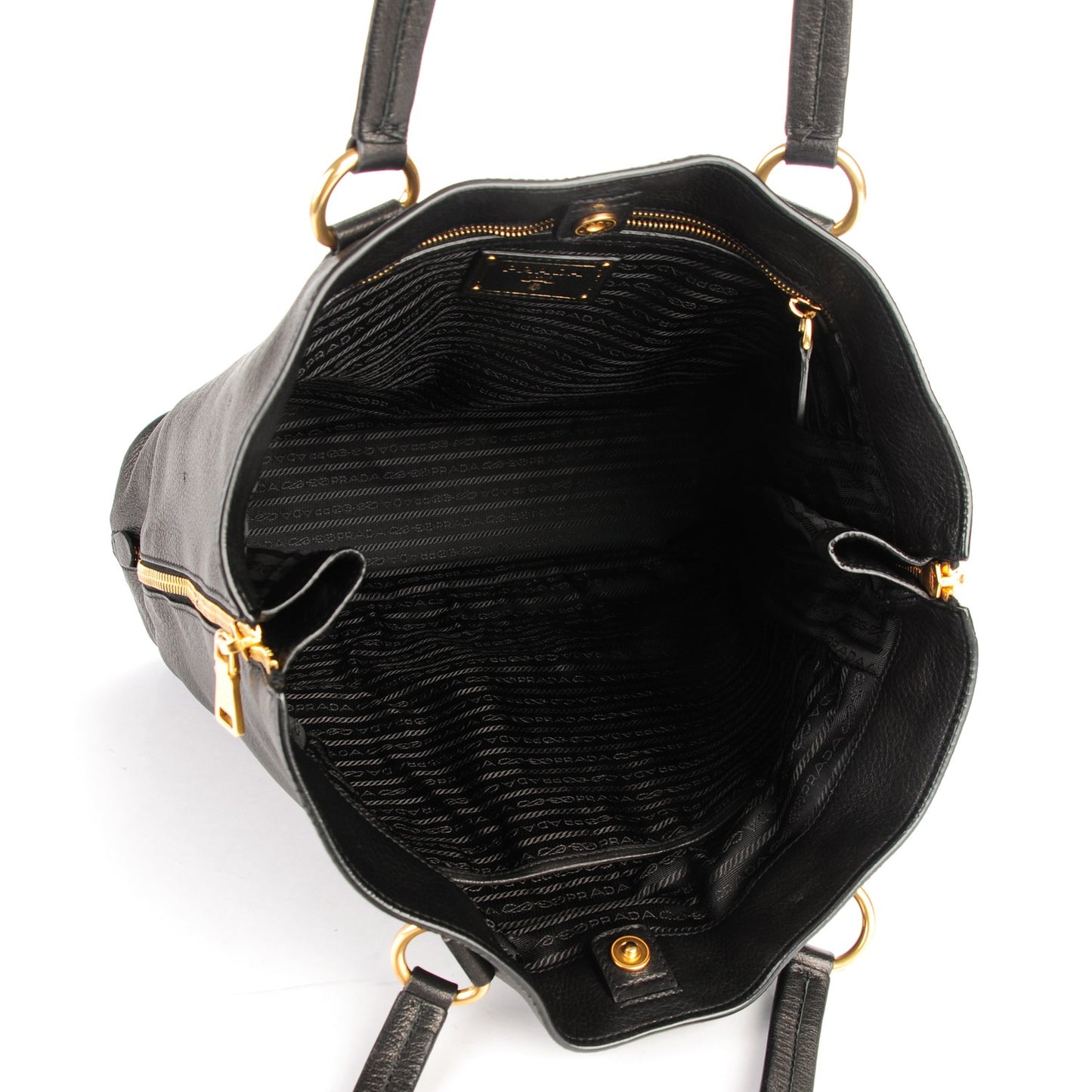 Vitello Daino Side Zip Tote Black