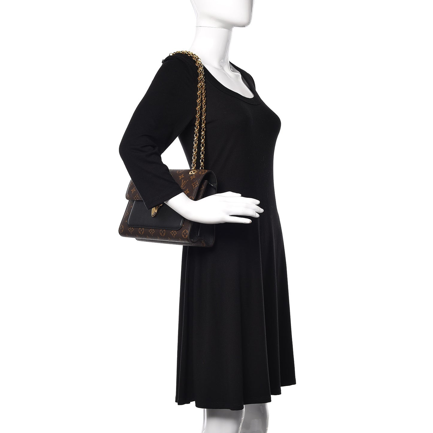 Monogram Victoire Black
