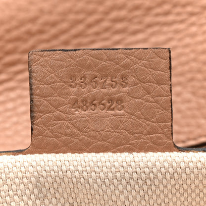 Gucci Pebbled Calfskin Medium Soho Clutch Camelia 7 of 10