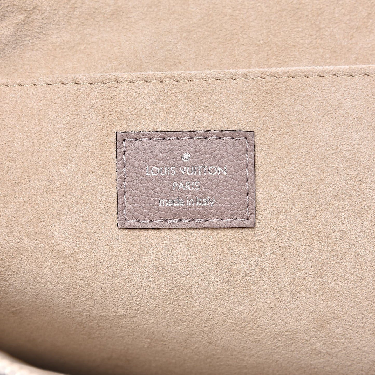 Calfskin Pochette Jour PM Taupe