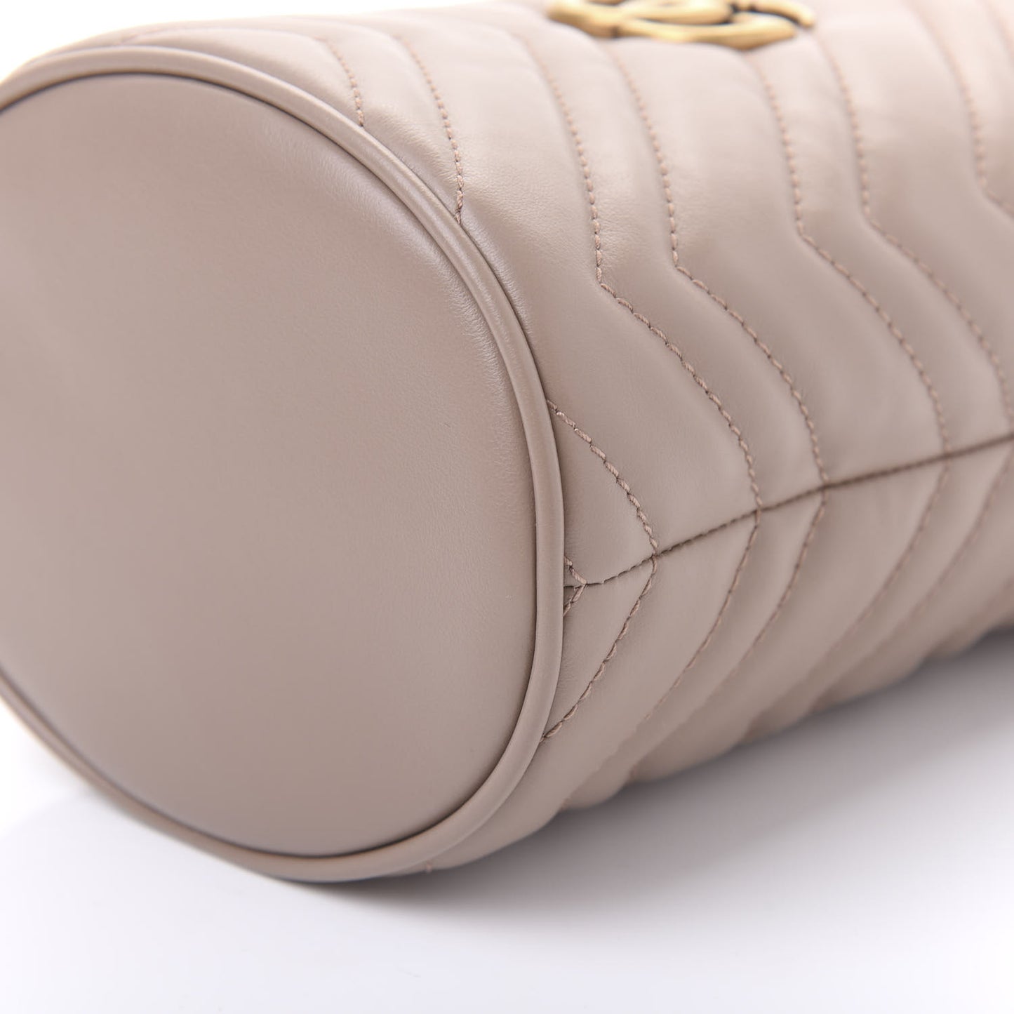 Calfskin Matelasse Mini GG Marmont 2.0 Bucket Bag Porcelain Rose