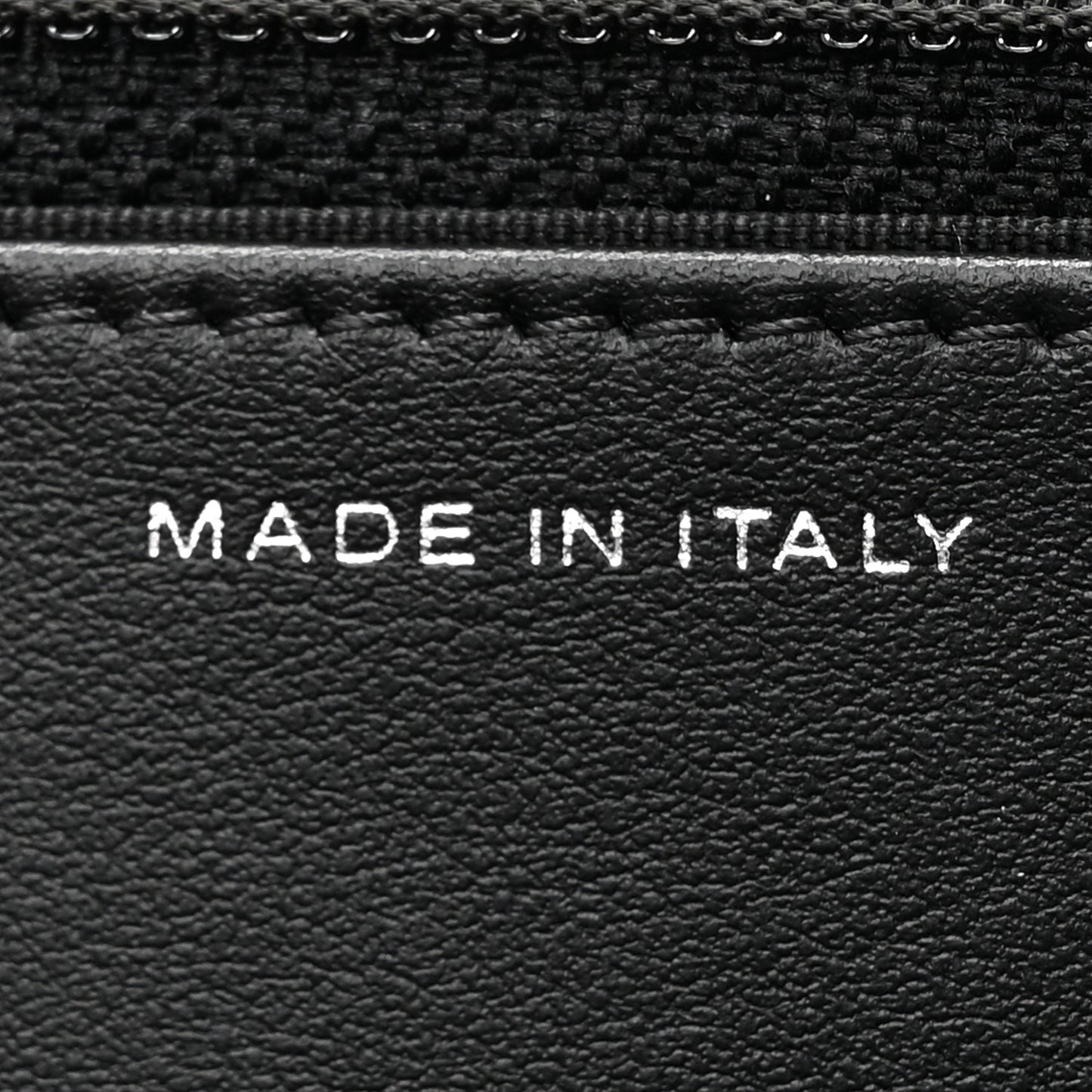 Caviar Quilted My Everything Wallet On Chain WOC Black