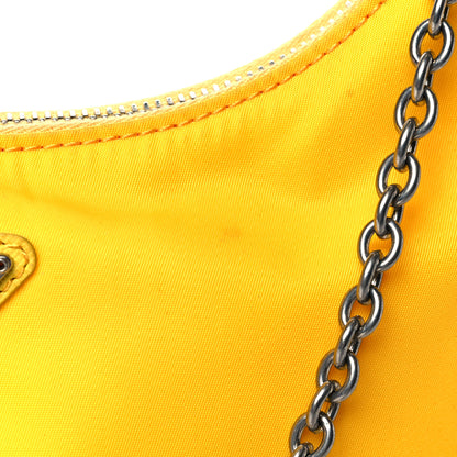 Prada Tessuto Nylon Saffiano Re-Edition 2005 Shoulder Bag Giallo 12 of 18