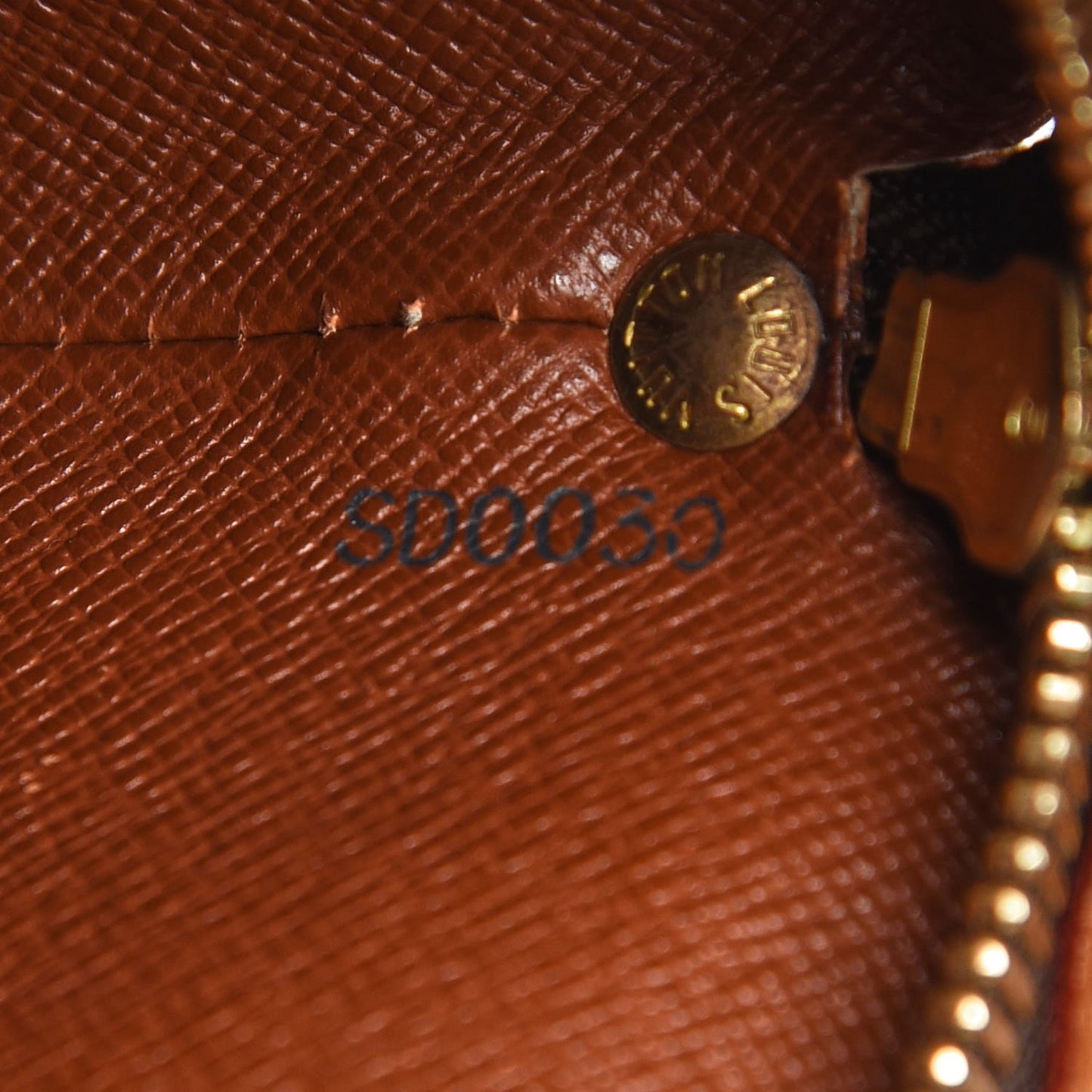Monogram Drouot